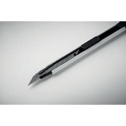 BLADE 12